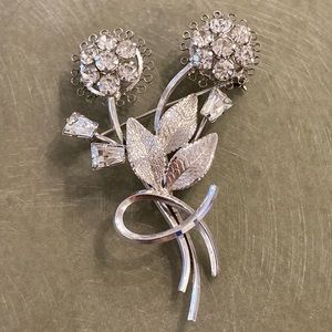 Vintage | Star Art Sterling Floral Brooch with Rhinestones